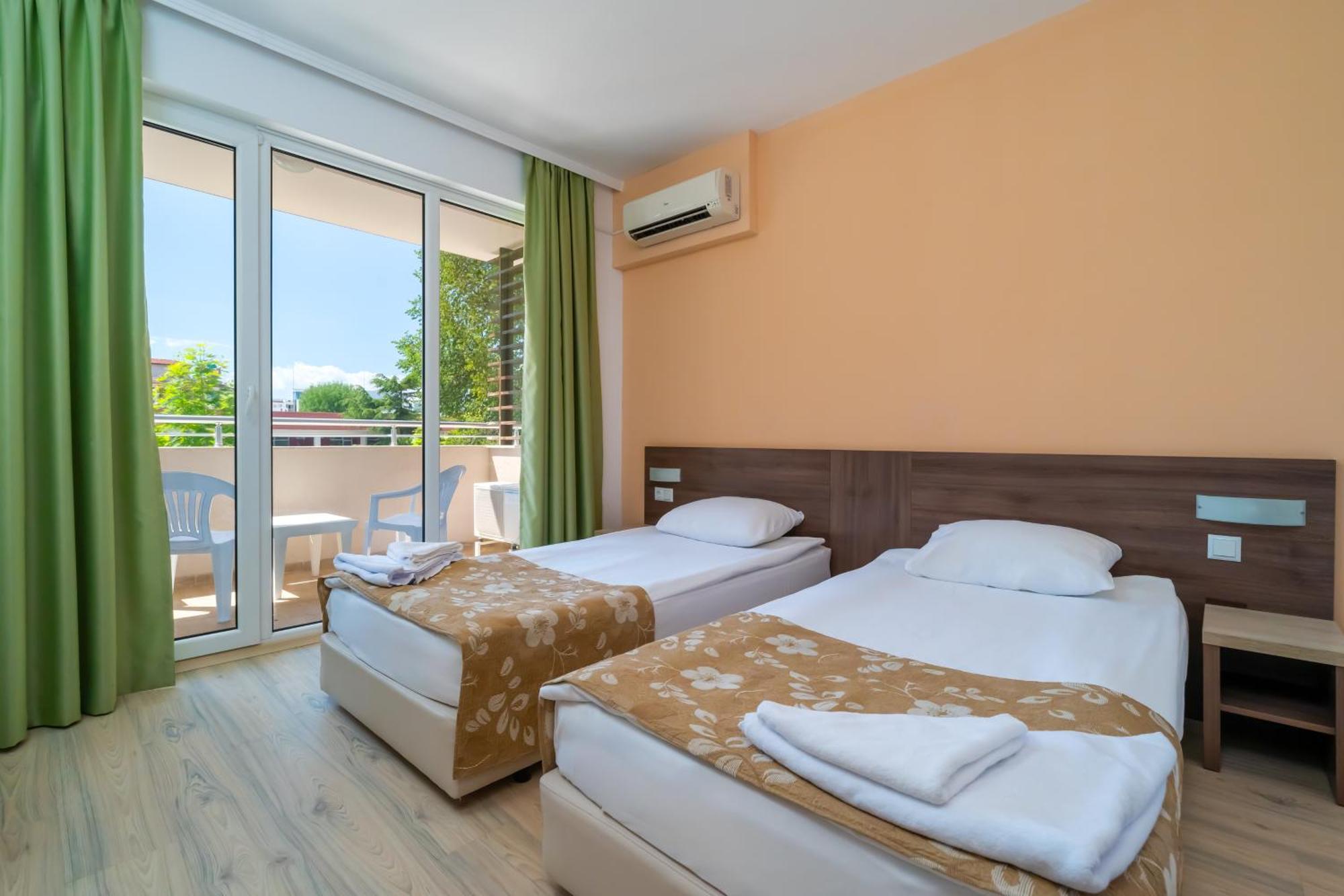 Asteria Family Sunny Beach Hotel Room photo